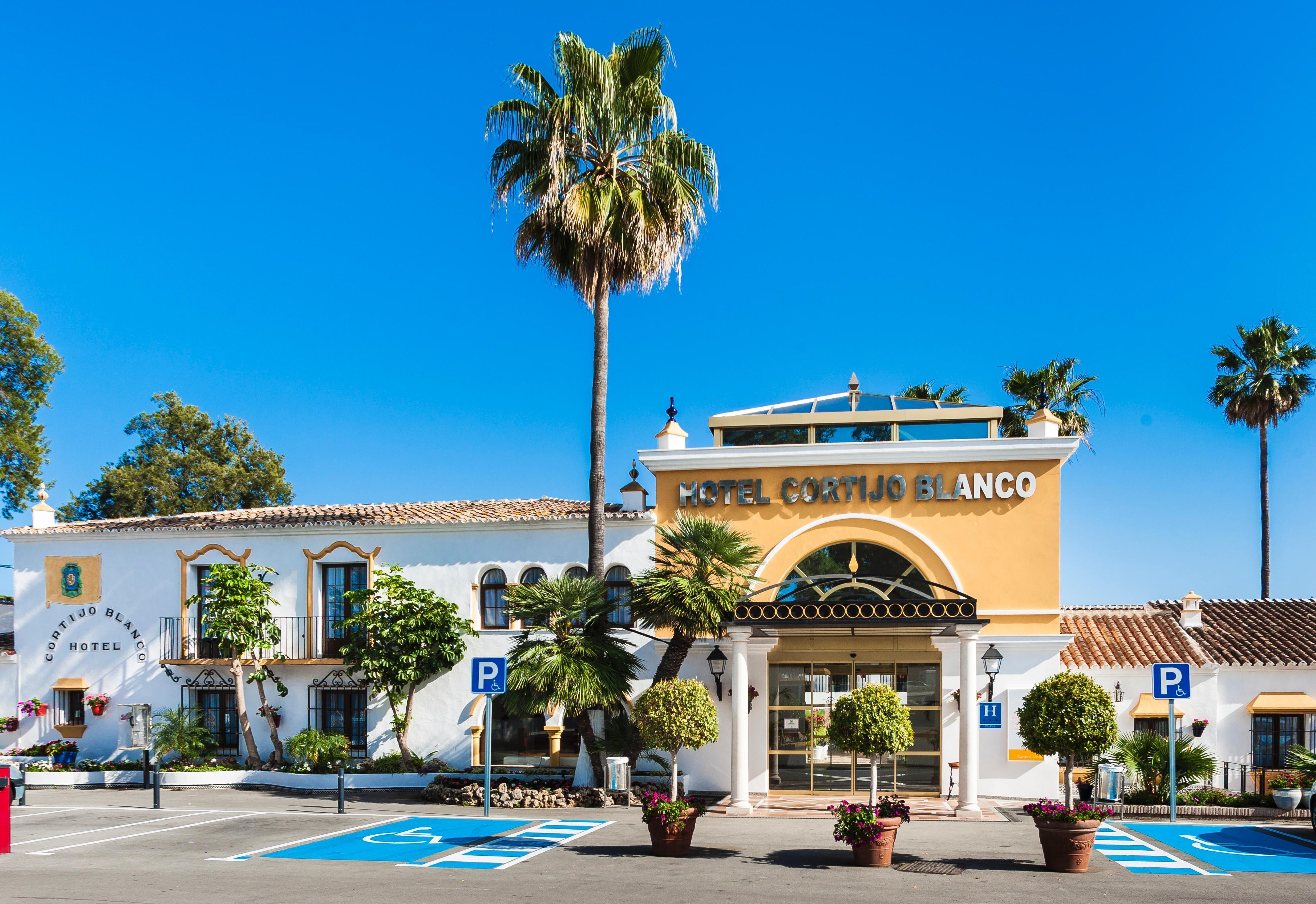 ホテル Globales Cortijo Blanco マルベーリャ エクステリア 写真