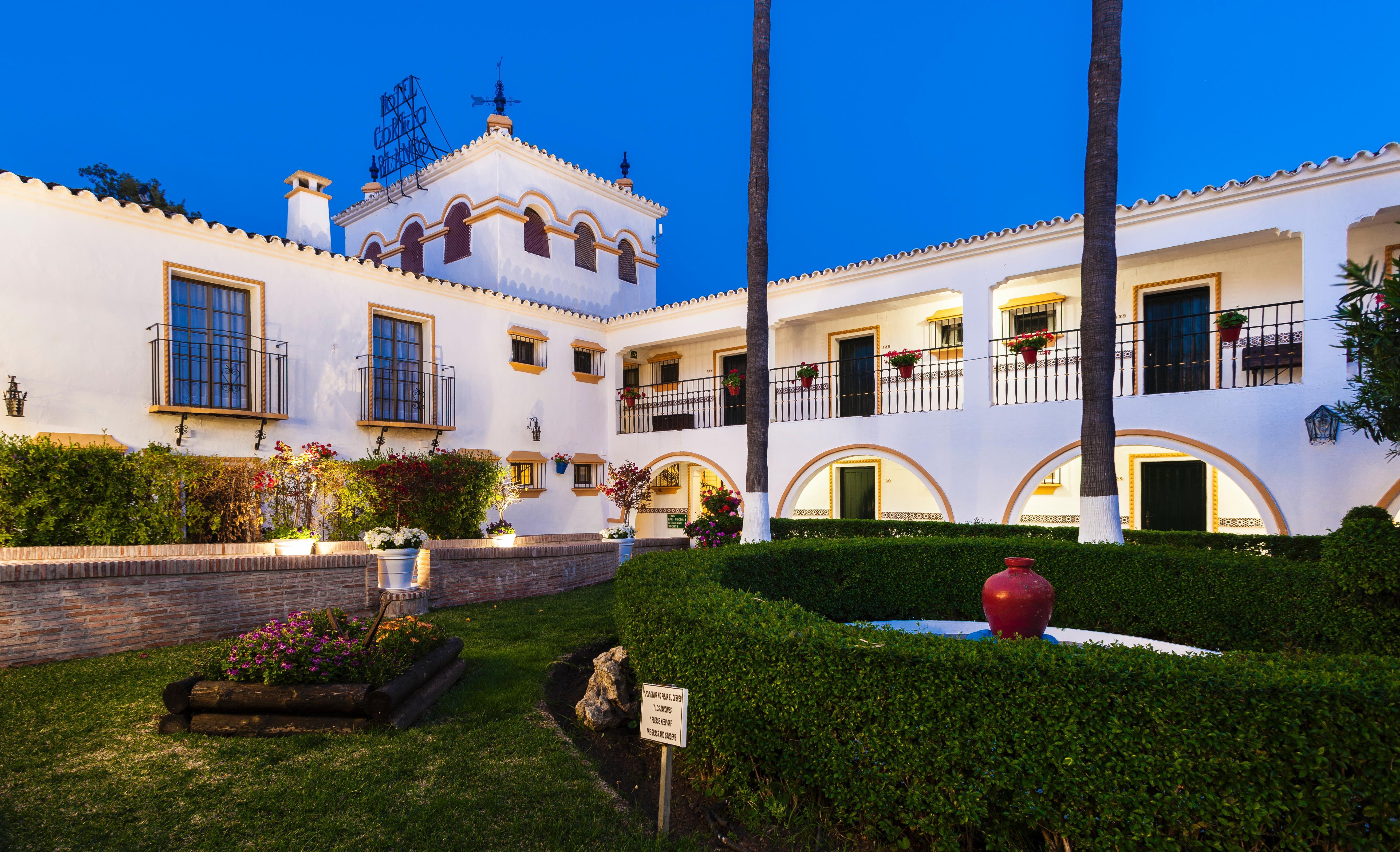 ホテル Globales Cortijo Blanco マルベーリャ エクステリア 写真