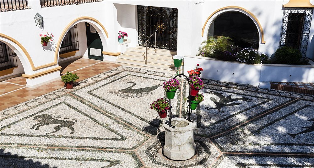 ホテル Globales Cortijo Blanco マルベーリャ エクステリア 写真