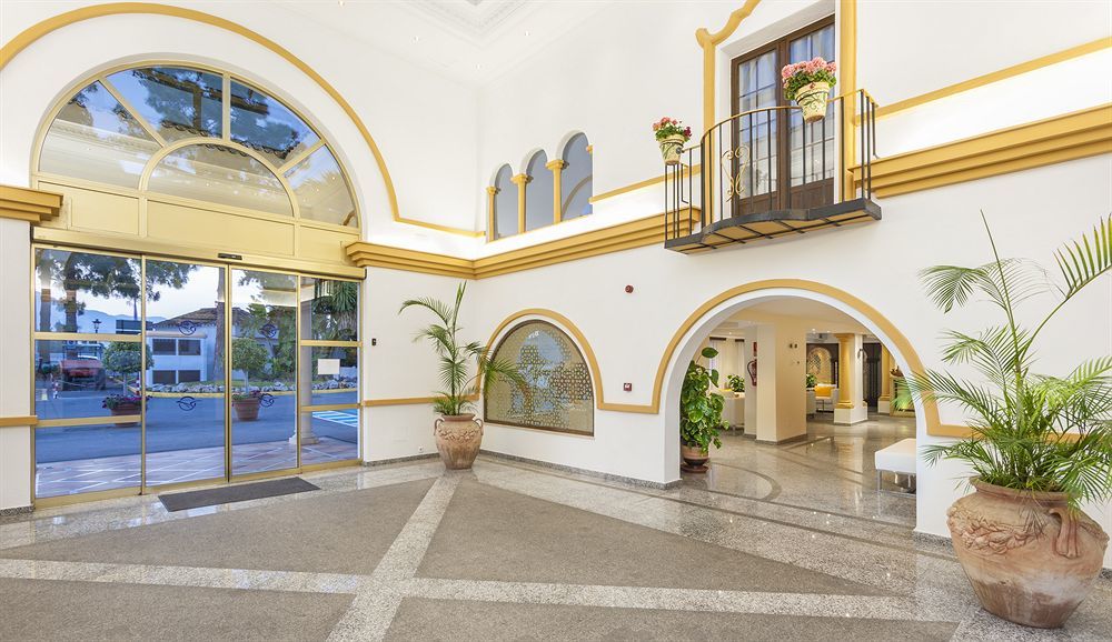 ホテル Globales Cortijo Blanco マルベーリャ エクステリア 写真